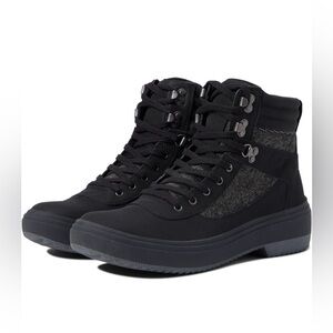 Merrell Black Holly 2 Lace Up Waterproof Boots Size 8.5.